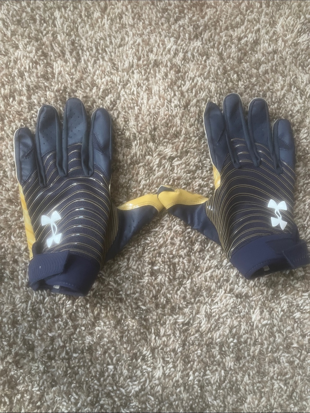 Noter Dame Gloves XL Worn once